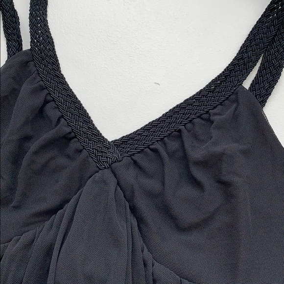 Express Black Tank - Picture 2 of 4